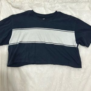 Hollister Must-Have Cropped Tee